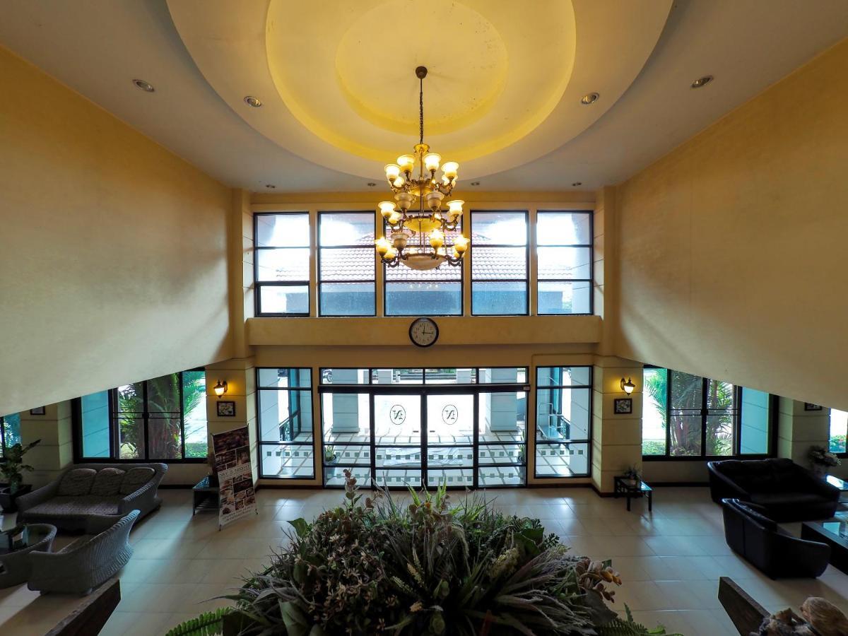 Nipa Garden Hotel Сурат Тхани Екстериор снимка
